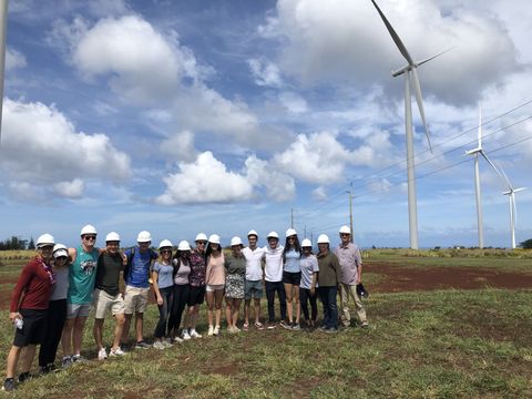Sophomore College Students Explore Clean Energy Technology and Policy in Hawaii